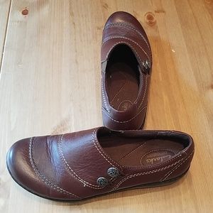 Clarks Bendables Women's Shoes Size 9.5